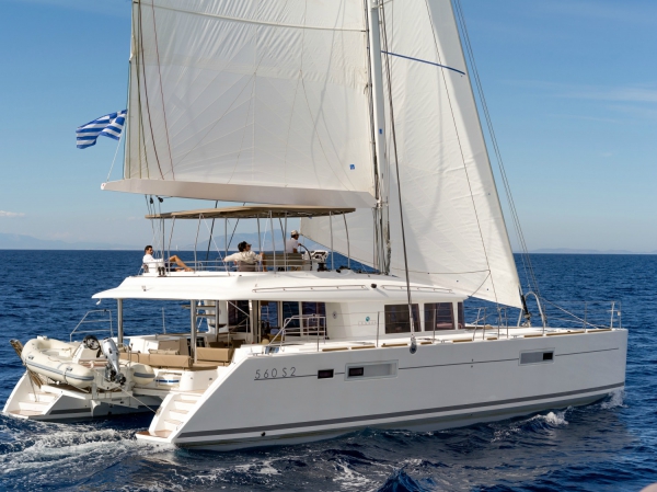 Yacht Moya, Lagoon 560
