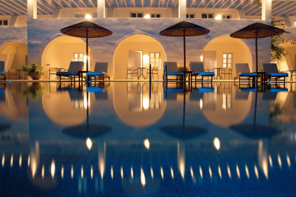 Lilium Santorini Villa